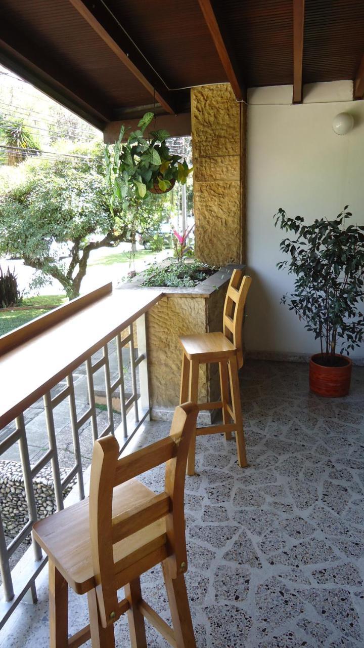 Iris Hostel מדיין מראה חיצוני תמונה
